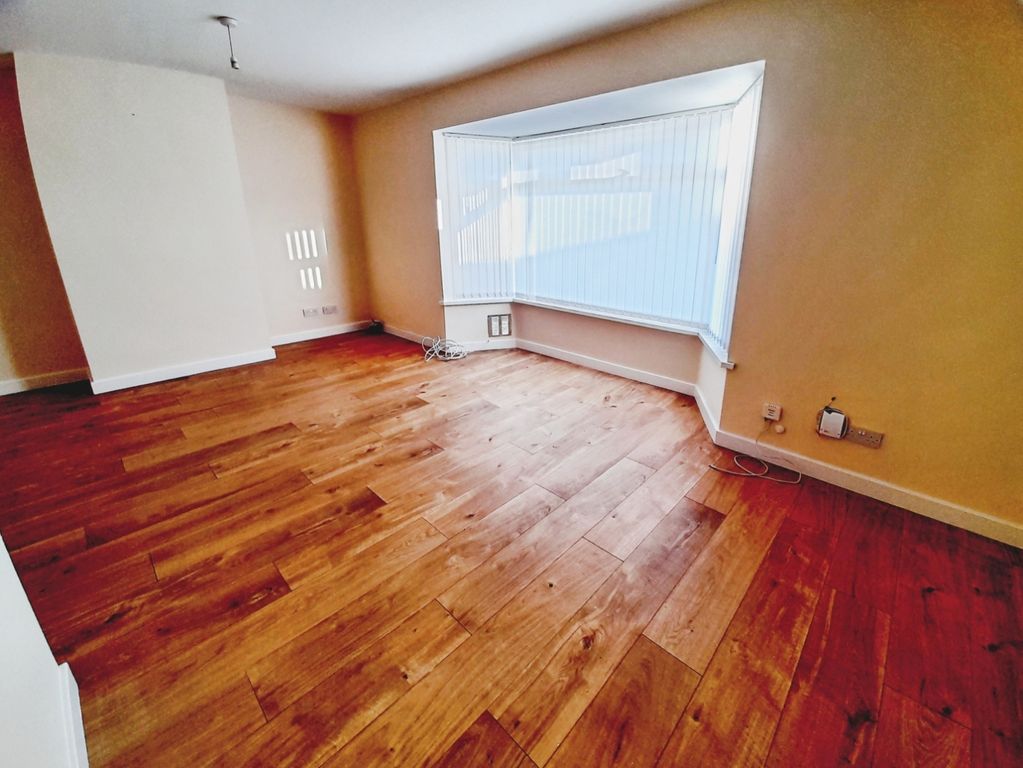 Property photo 3 of 14 Pbox-Img.Jpg