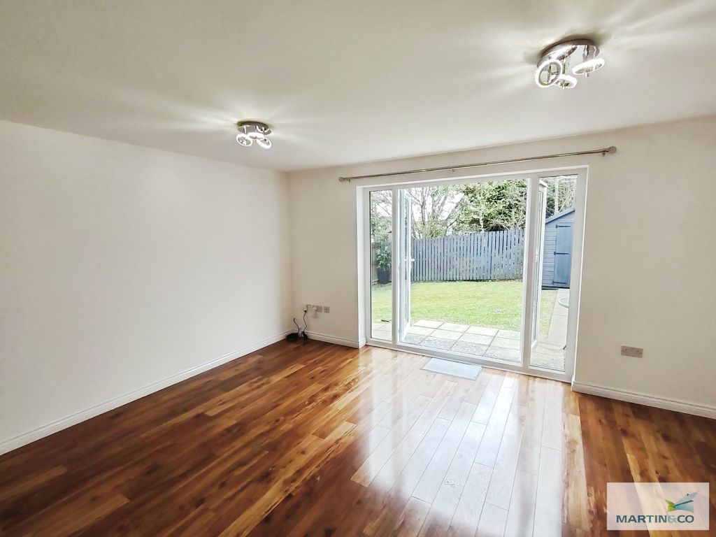 Property photo 3 of 15 739F2E5B-Img_20260427_114407