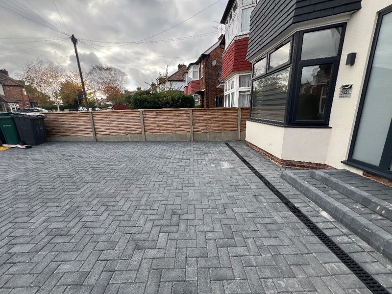 Property photo 3 of 15 Photo 15