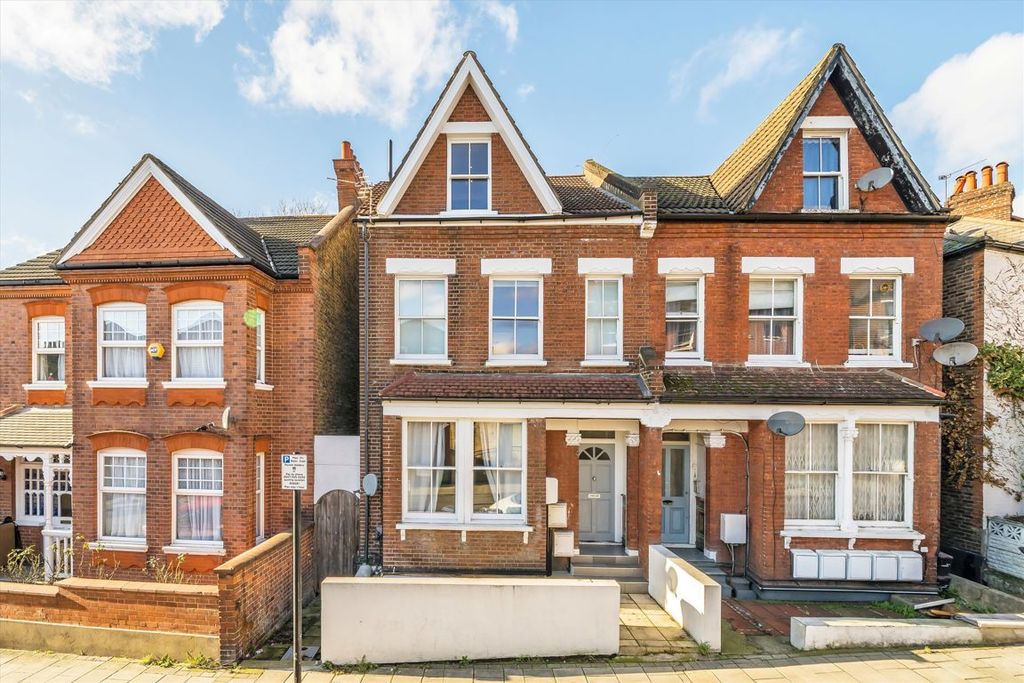 Property photo 1 of 4