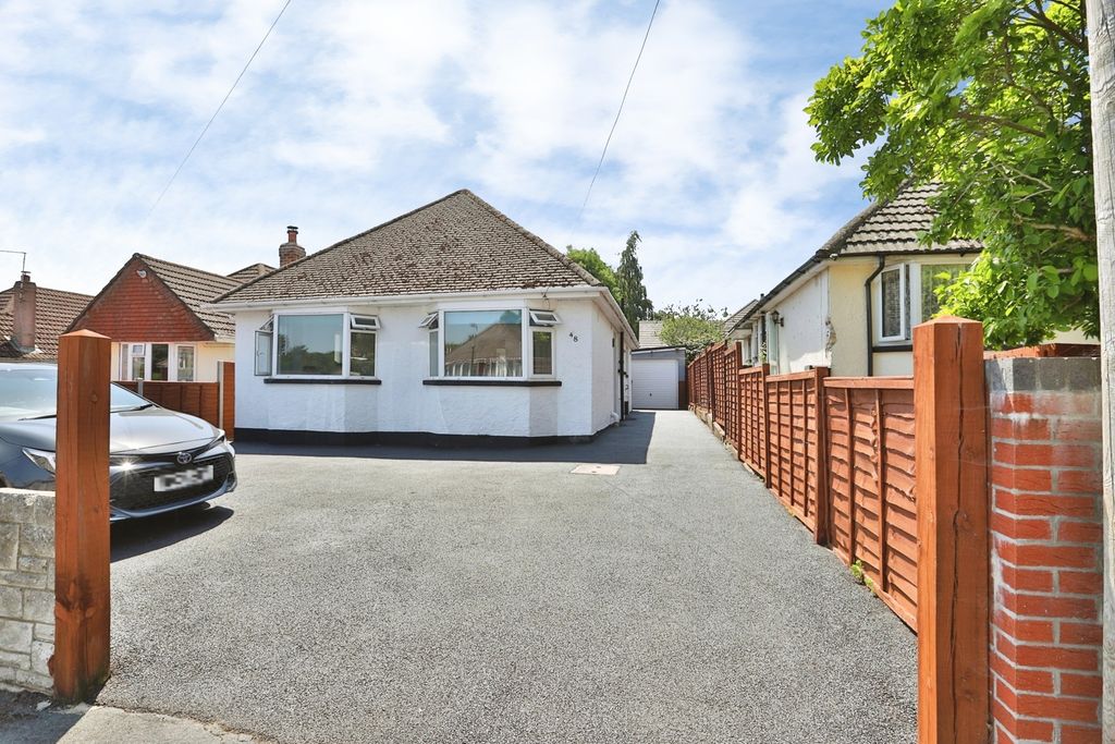 Property photo 1 of 16 Pbox-Img.Jpg