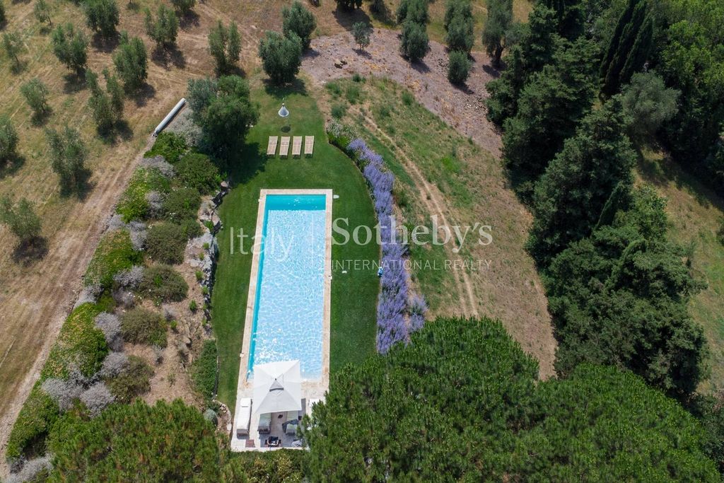 Property photo 3 of 35