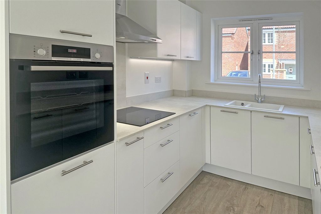 Property photo 3 of 6 Picture No. 07