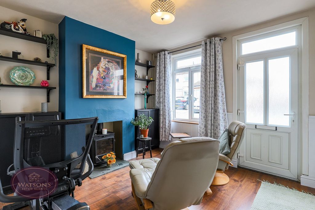 Property photo 3 of 30