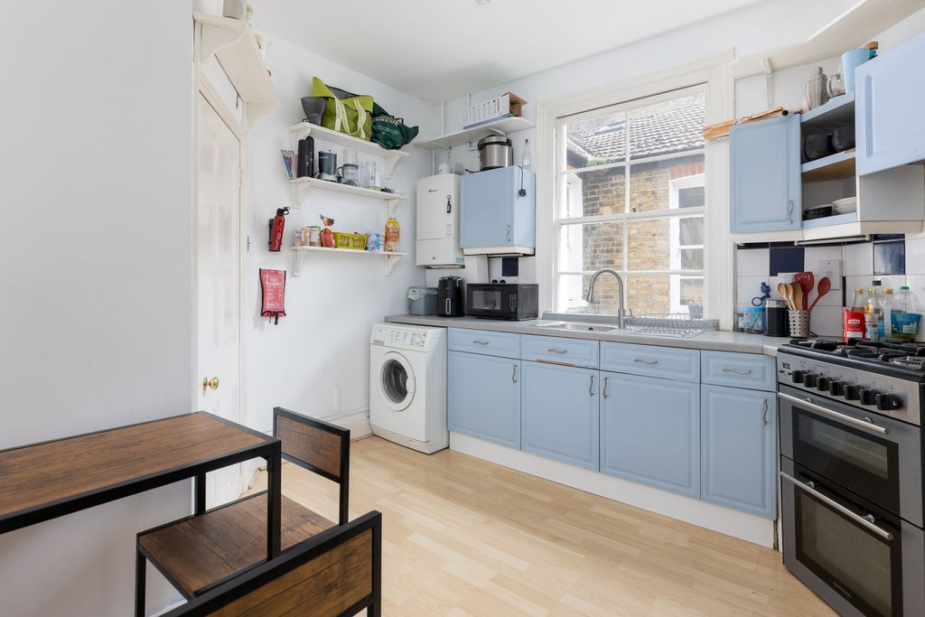Property photo 2 of 7