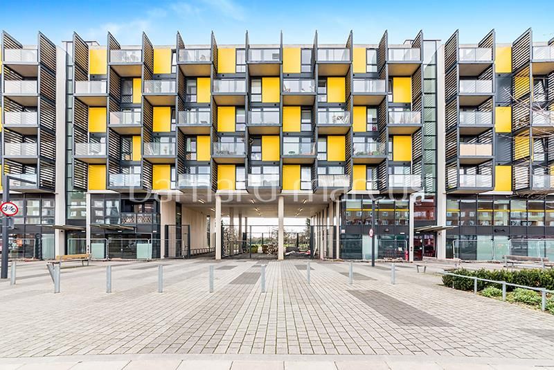 Property photo 2 of 13 Exterior