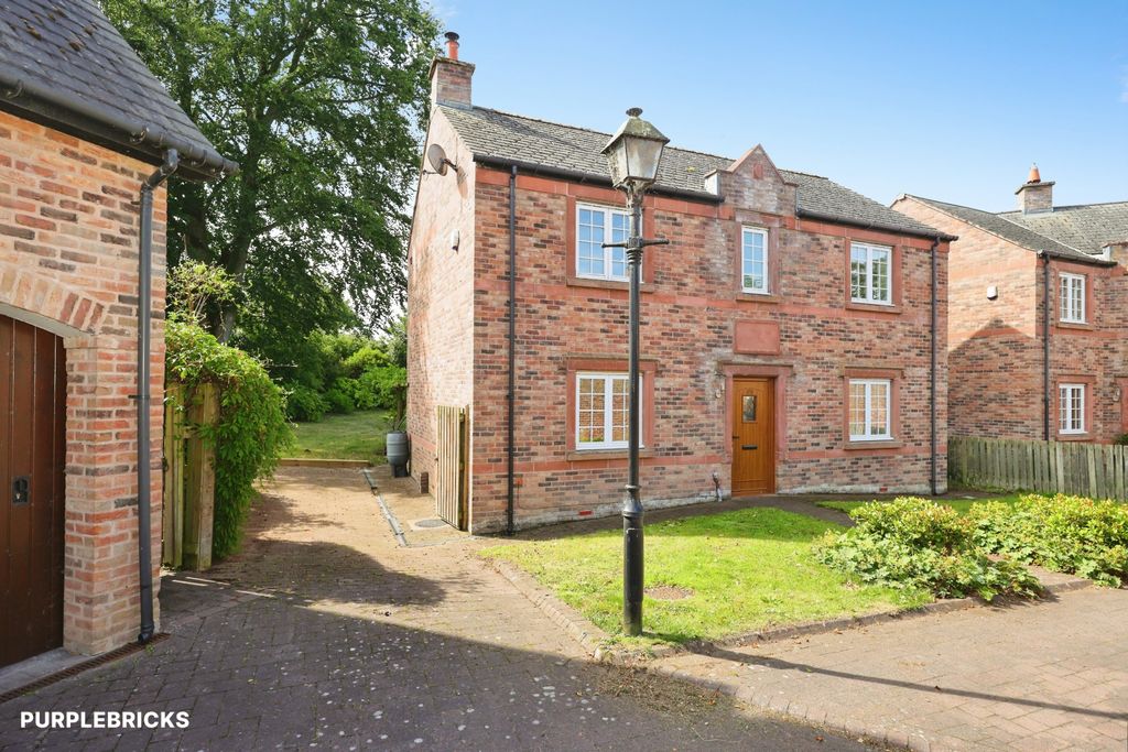 Property photo 1 of 41