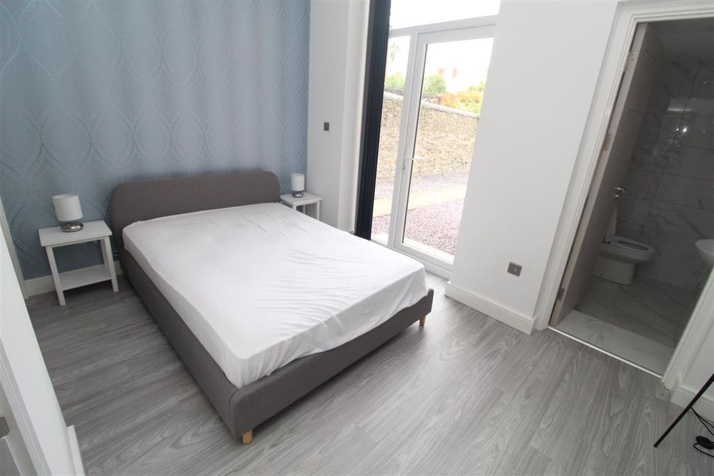 Property photo 3 of 10 Img_2907.Jpg