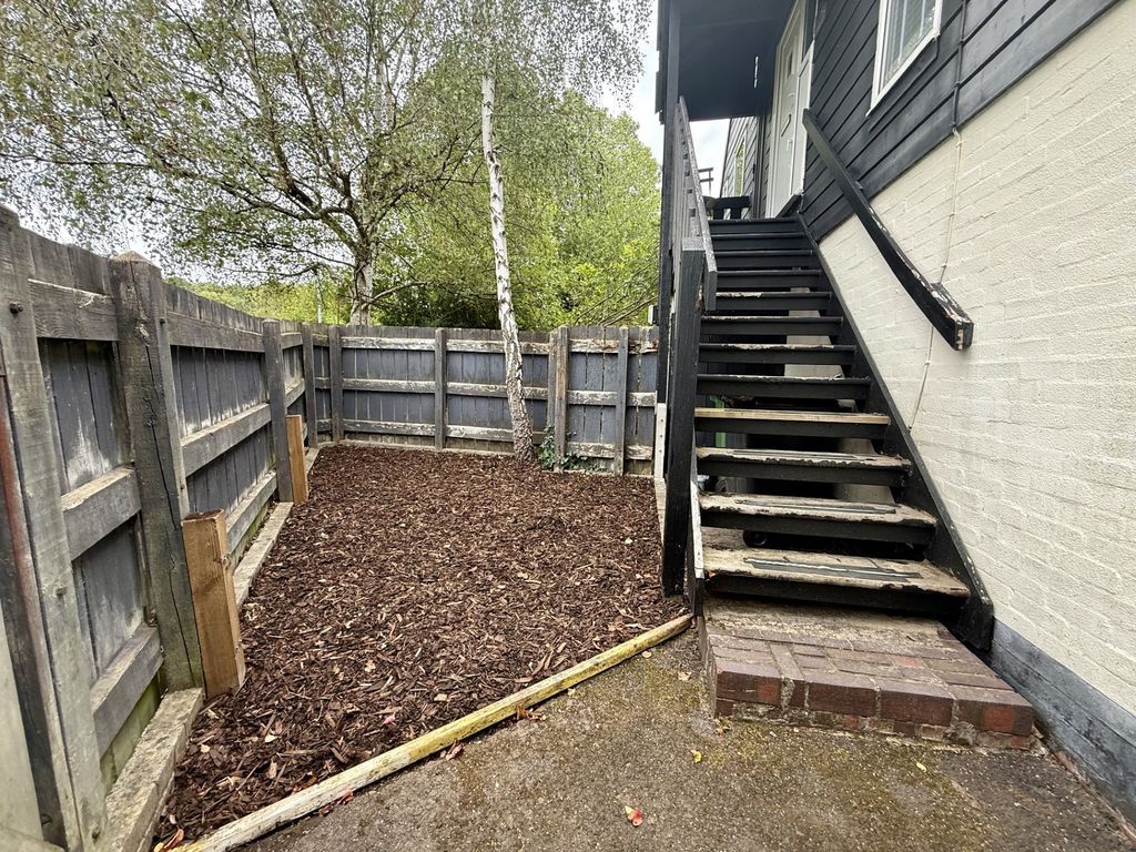 Property photo 3 of 15 Photo 5