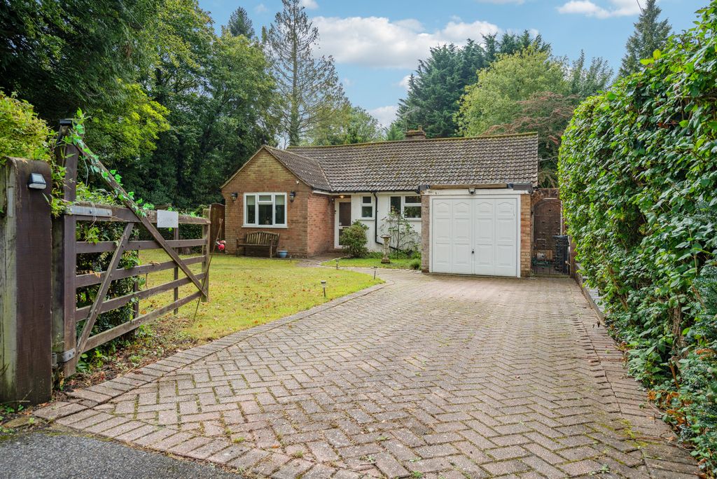 Property photo 2 of 16