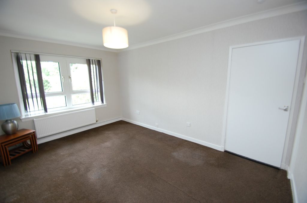 Property photo 3 of 11 4517352
