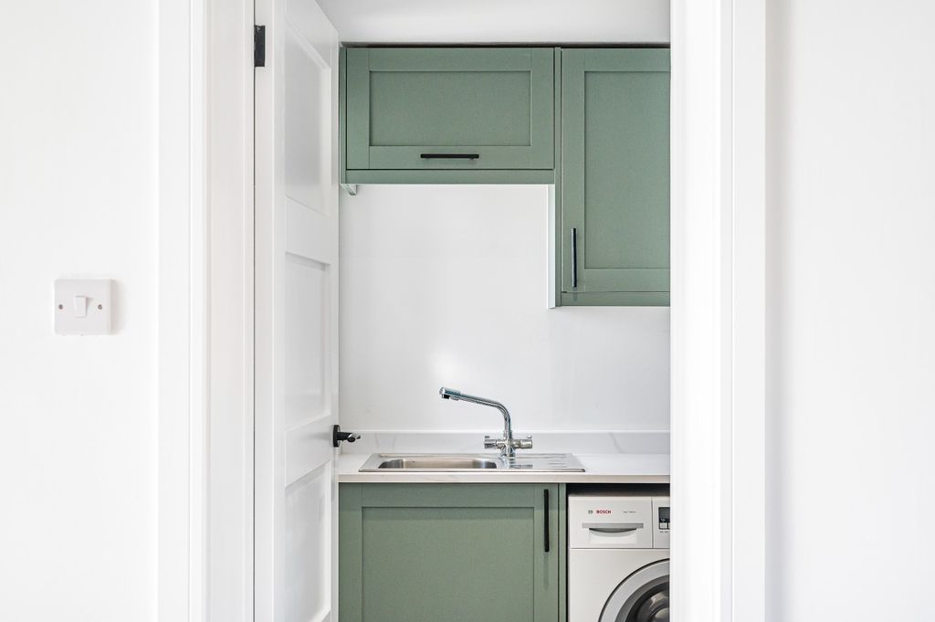 Additional image 28 of 4 bed detached house for saleSouth Coast Road, Telscombe Cliffs, Peacehaven, East Sussex BN10