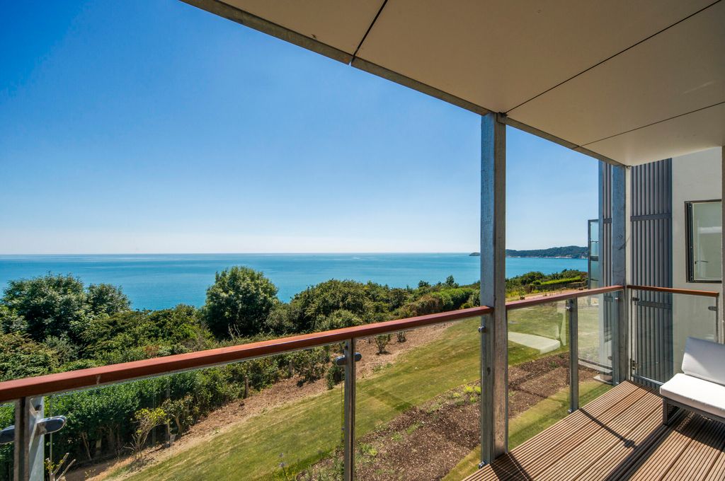 Additional image 8 of 2 bed flat for saleCarlyon Bay, St Austell PL25