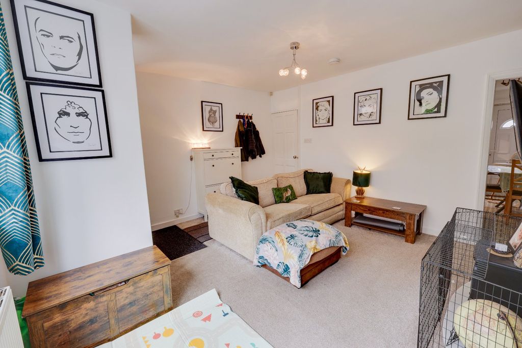 Property photo 3 of 17 Picture No. 07