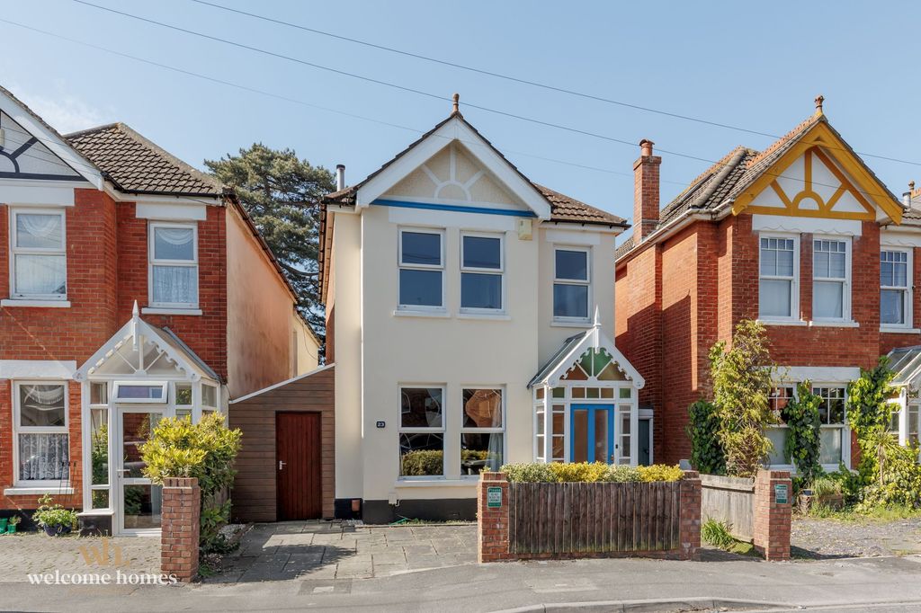 Property photo 1 of 19