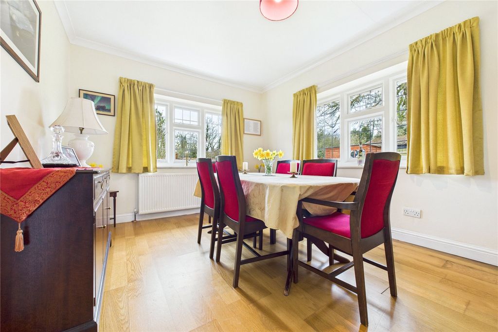 Property photo 2 of 18 Dining Room/Bedroom