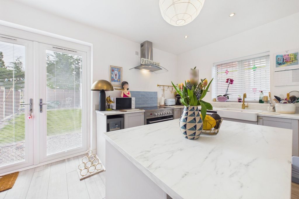 Property photo 2 of 17 Kitchen-Diner