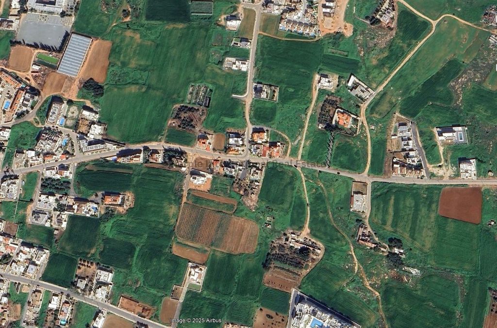 Property photo 1 of 1