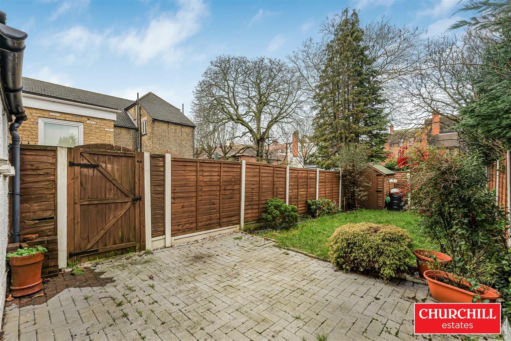 Property photo 2 of 19