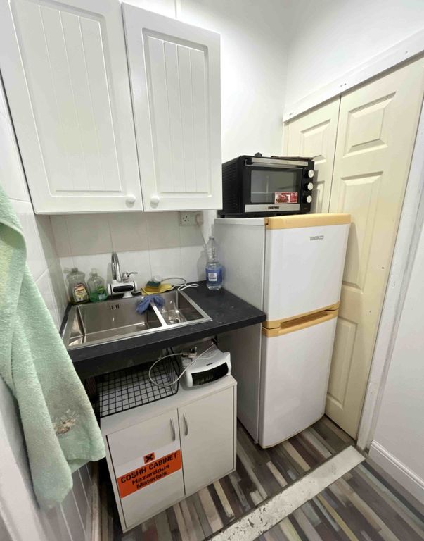 Property photo 2 of 2