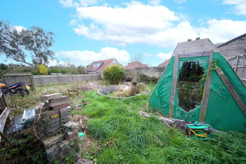 Property photo 3 of 9 1.Jpg