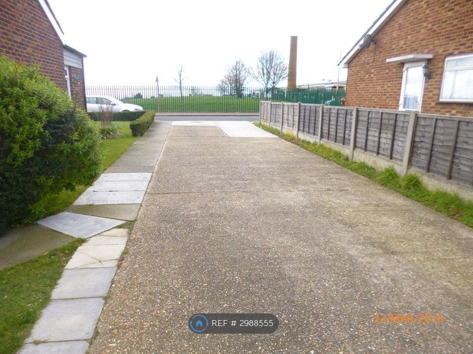 Property photo 3 of 14