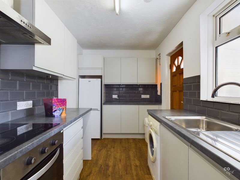 Property photo 2 of 12 Photo 10