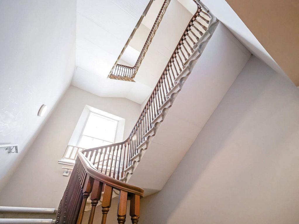 Property photo 3 of 16 Communal Staircase