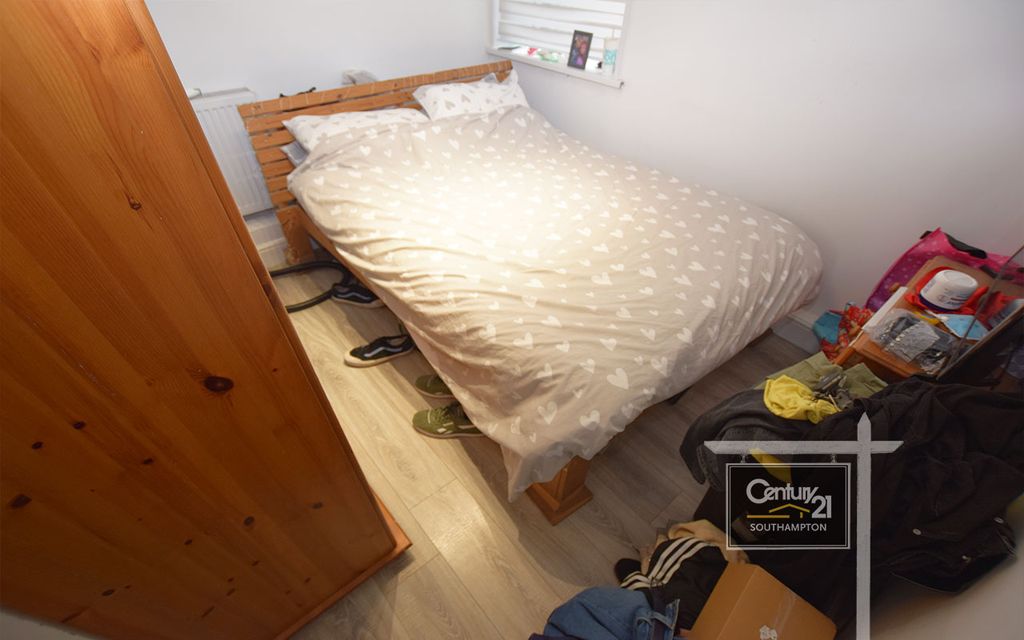 Property photo 3 of 4