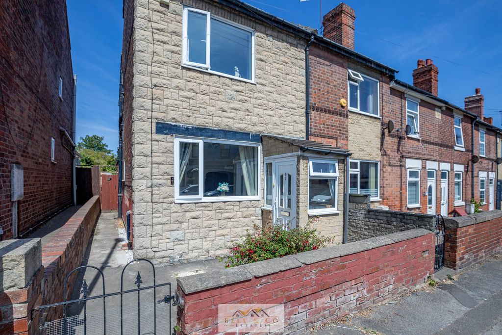 Property photo 1 of 17
