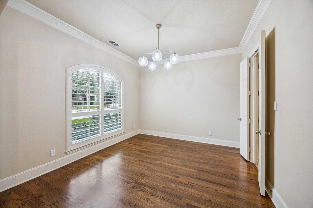 Property photo 3 of 27 <Alttext/>