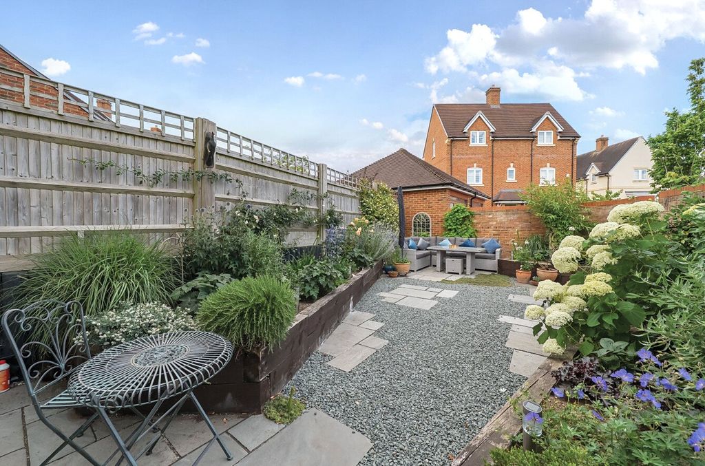 Property photo 1 of 25 Picture No. 20