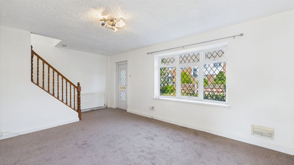 Property photo 3 of 17 1574048