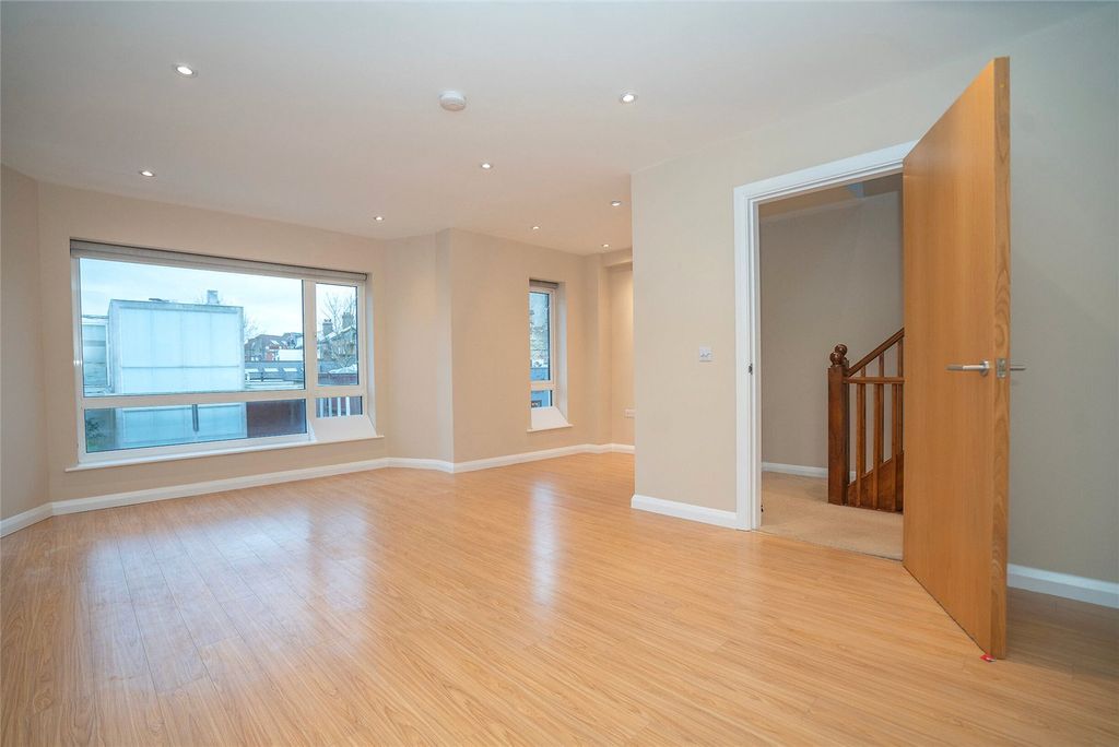 Property photo 2 of 16 Reception Room A