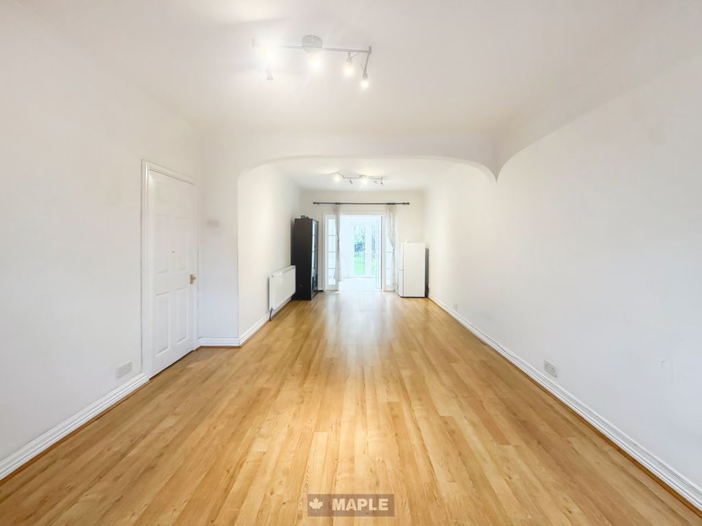 Property photo 2 of 21