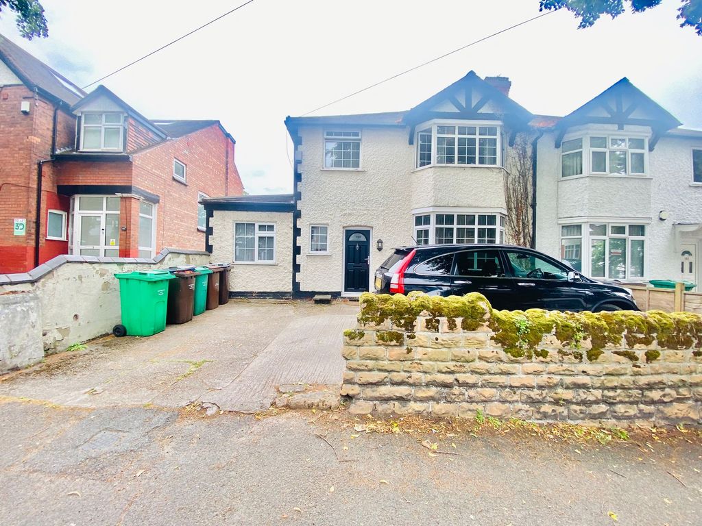 Property photo 1 of 33