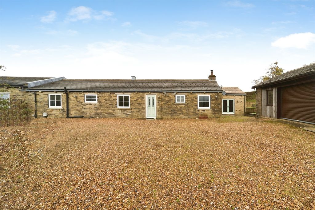 Property photo 1 of 33