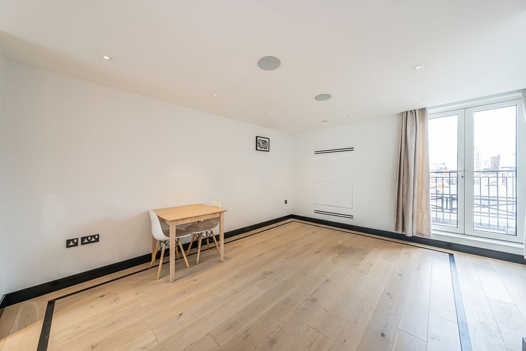 Property photo 2 of 27 24-26-Chapter-Str...