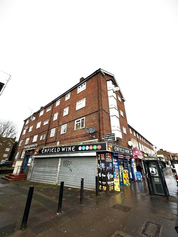 Property photo 1 of 3