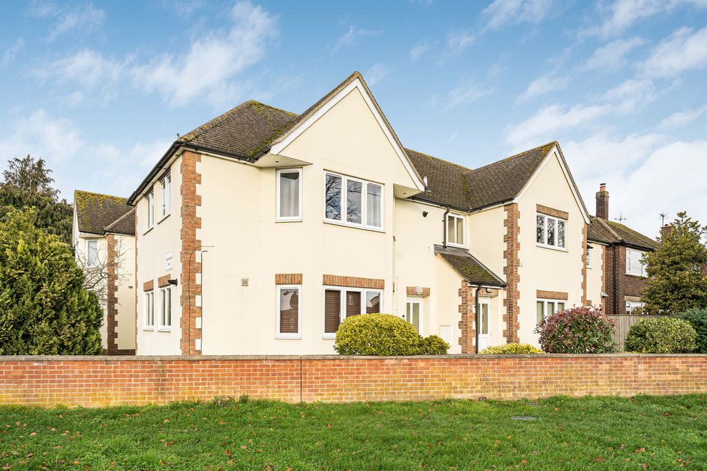 Additional image 13 of 2 bed flat for saleBuckingham Court, Bicester OX26