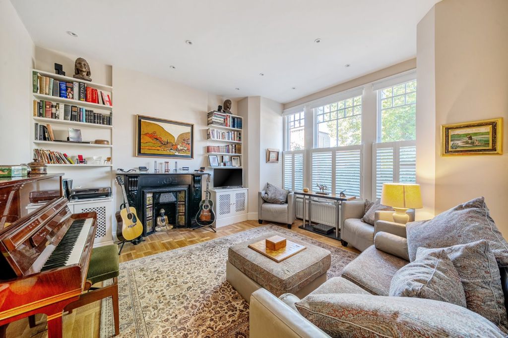 Property photo 2 of 19 Picture No. 09