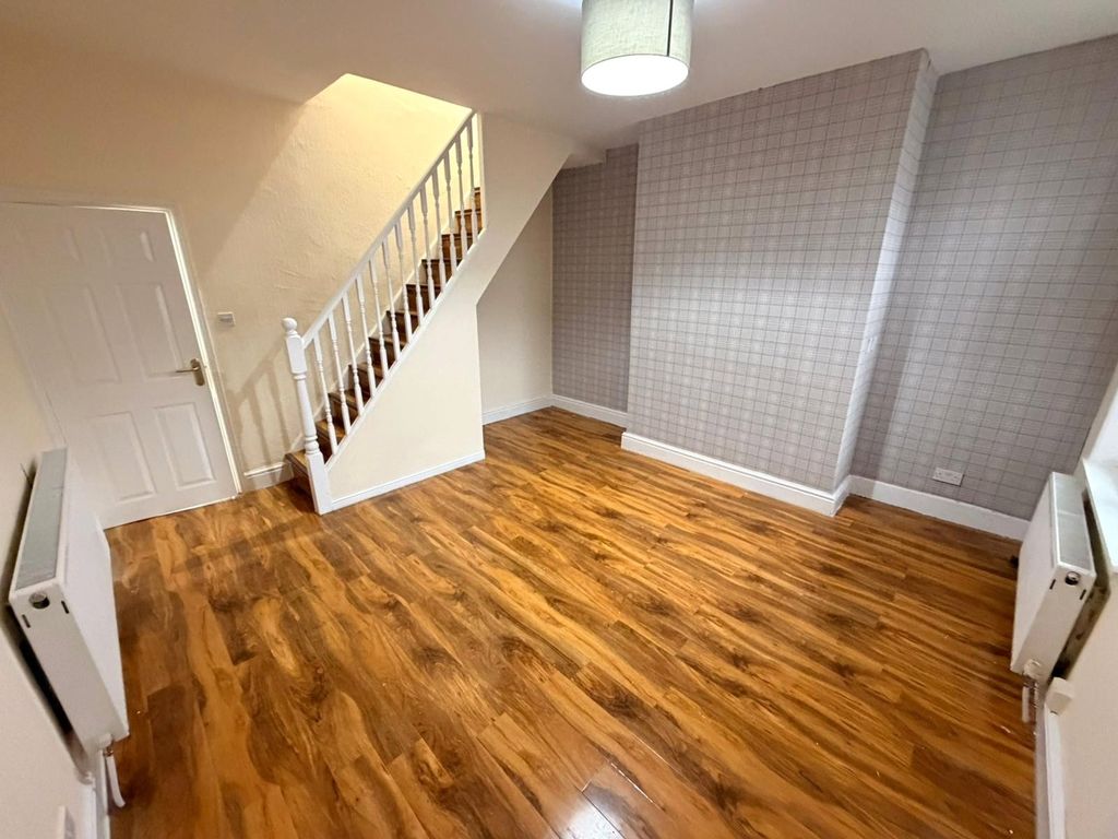 Property photo 3 of 10 Picture No. 11