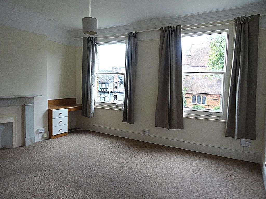 Property photo 3 of 6
