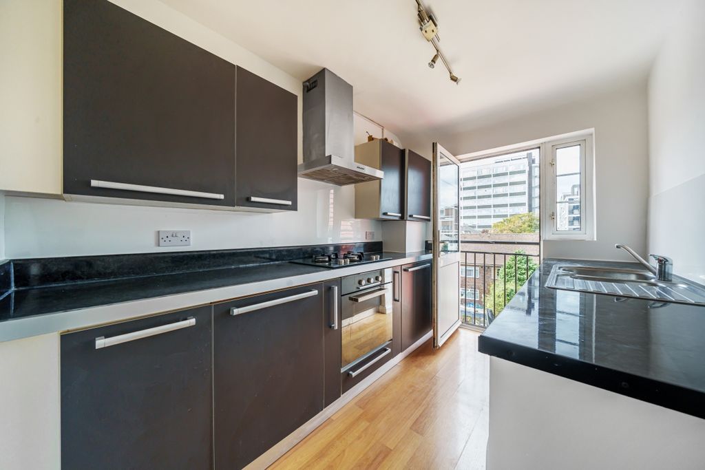 Property photo 2 of 6 1032713 (3)