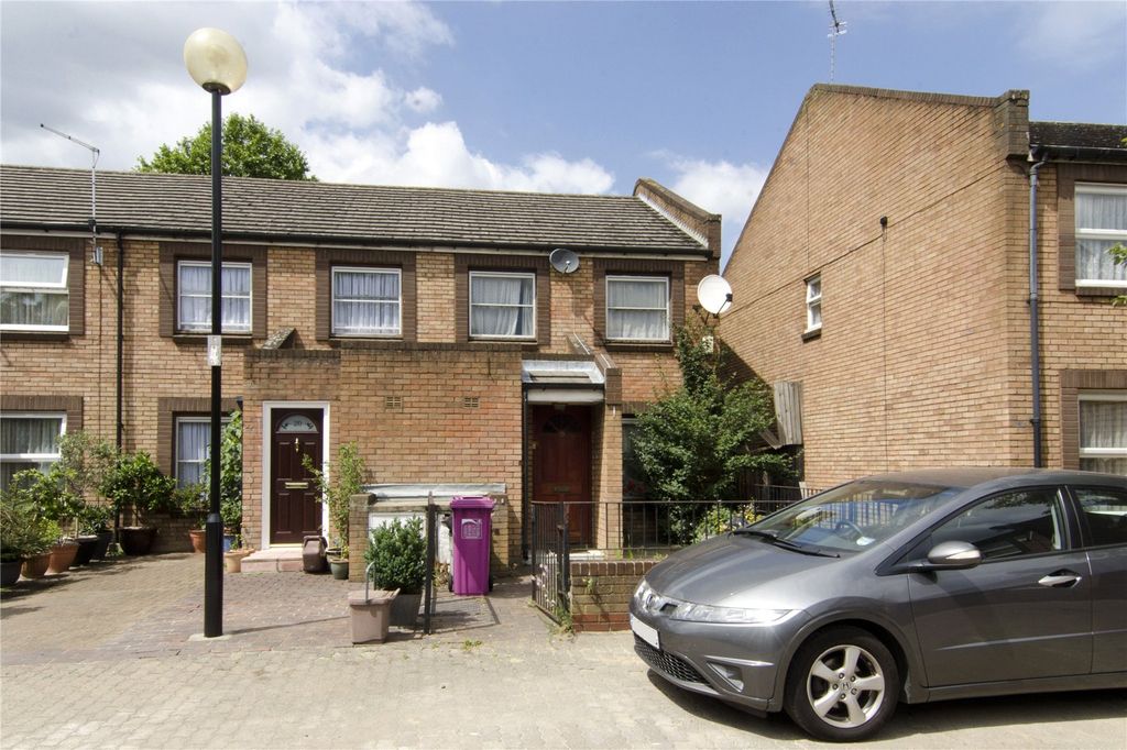 Property photo 1 of 6 Exterior
