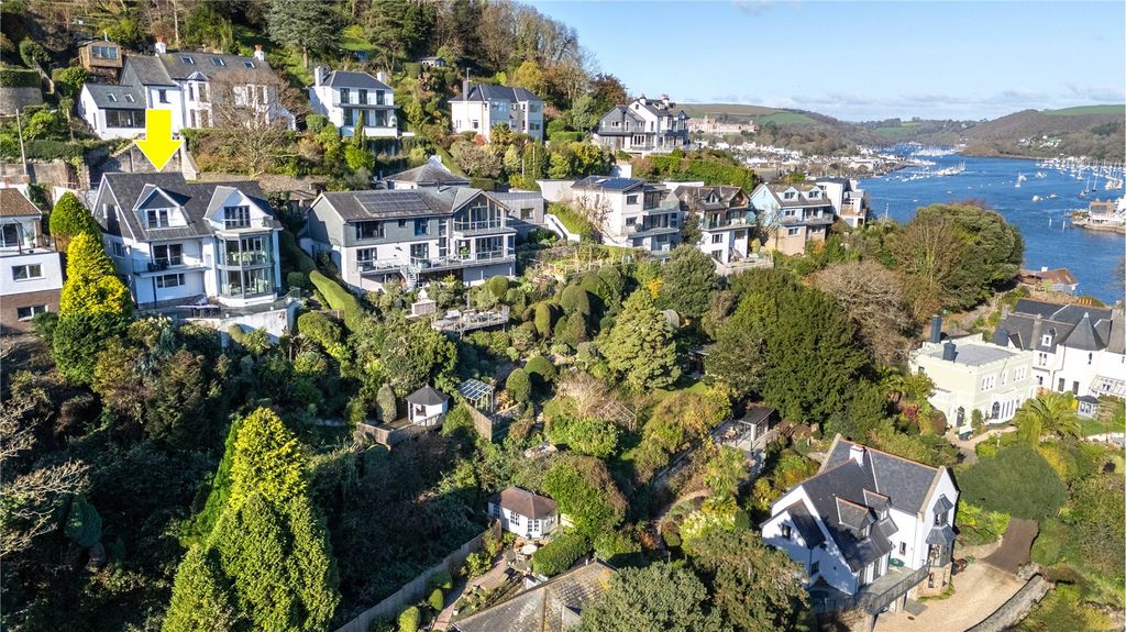 Property photo 1 of 23 Elevated Rear Aspect