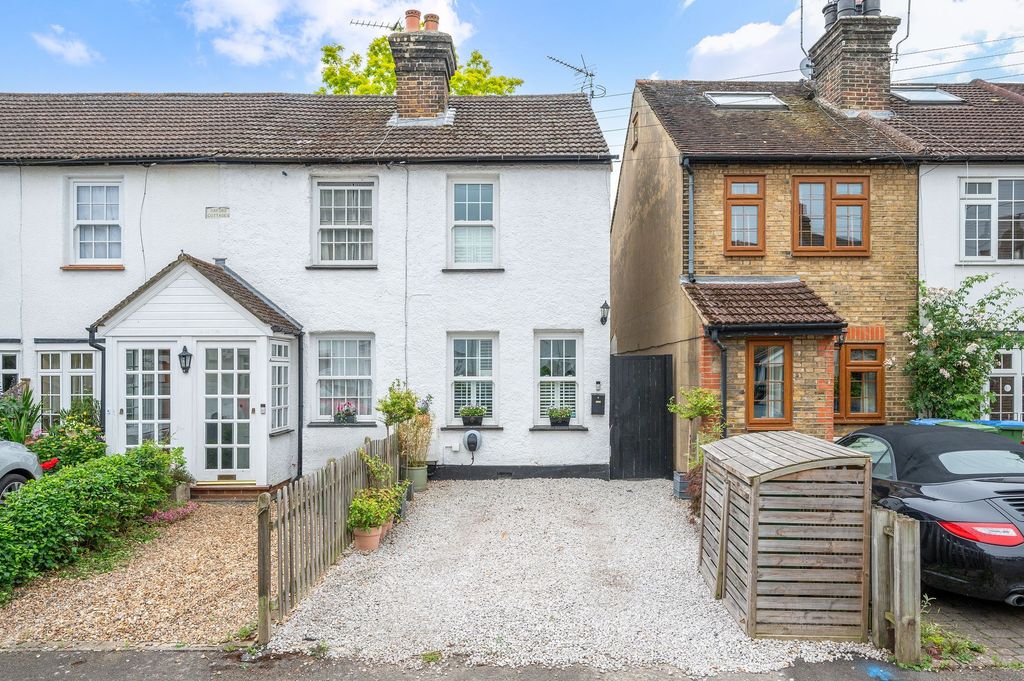 Property photo 1 of 9