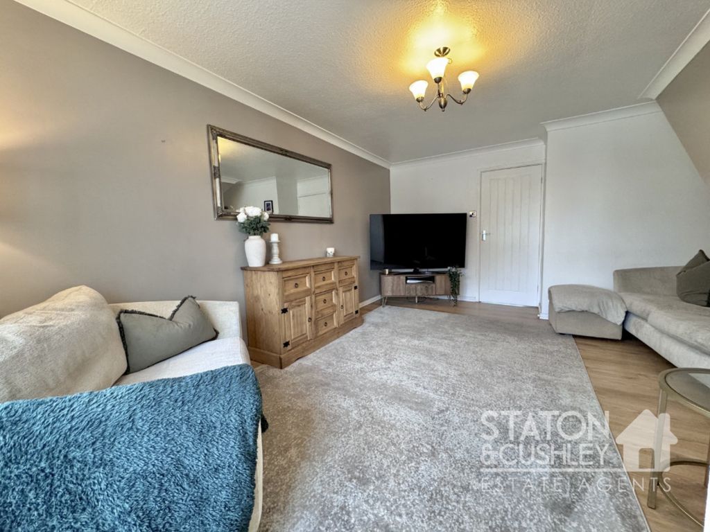 Property photo 2 of 23