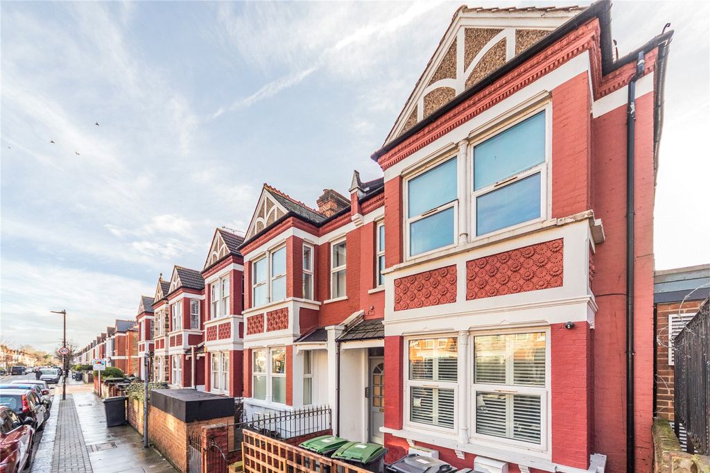 Property photo 3 of 6 Picture No. 26