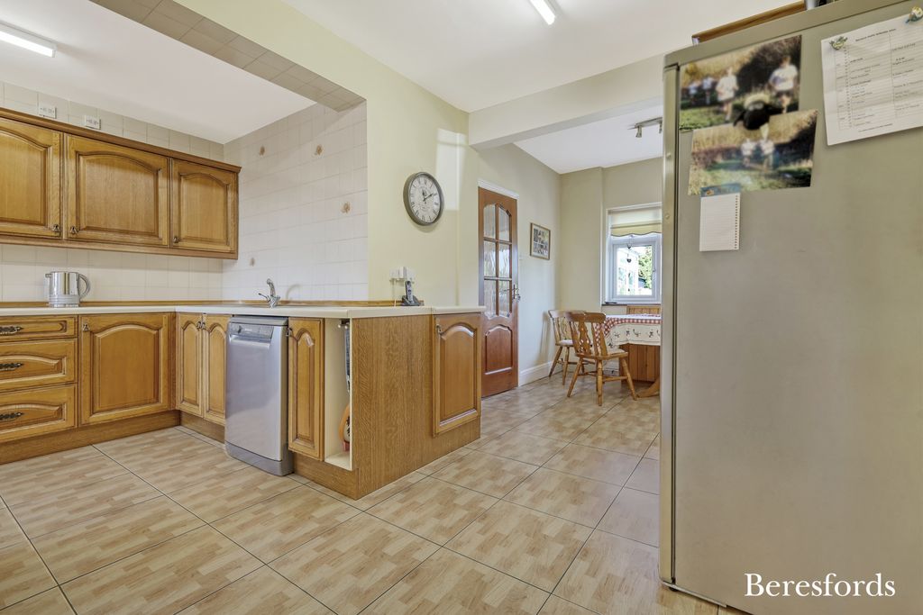 Property photo 3 of 29 Picture No. 43